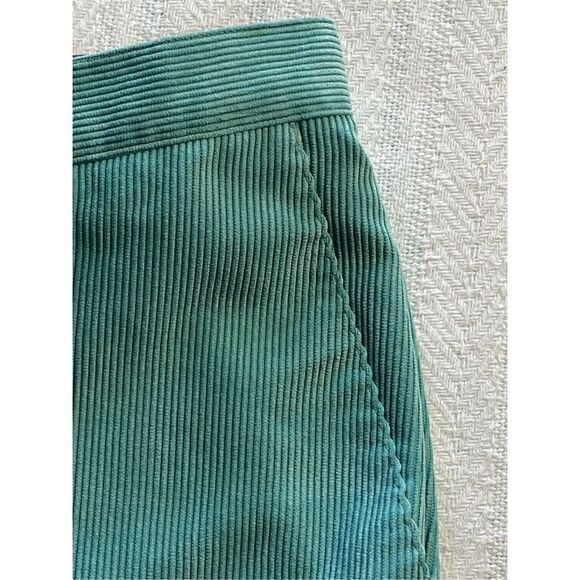 Alfred Dunner Women’s Size 12 Plush Ave Pants in Seafoam Green - Picture 3 of 8